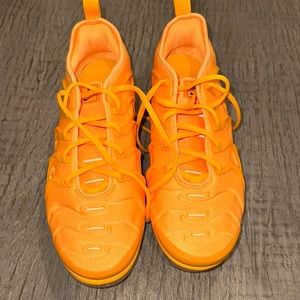 Nike vapor max plus woman sneakers size 8 never used color yellow